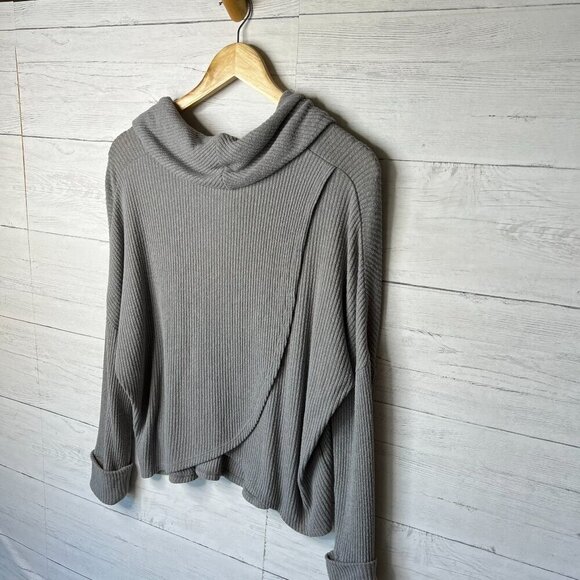 Lucky Brand Sweater SZ Medium Gray Tulip Hem Ribbed Asymmetrical Open Back Fall - Picture 9 of 12